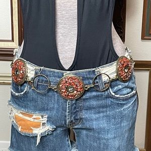 Vintage Chunky Medallion Chain Belt